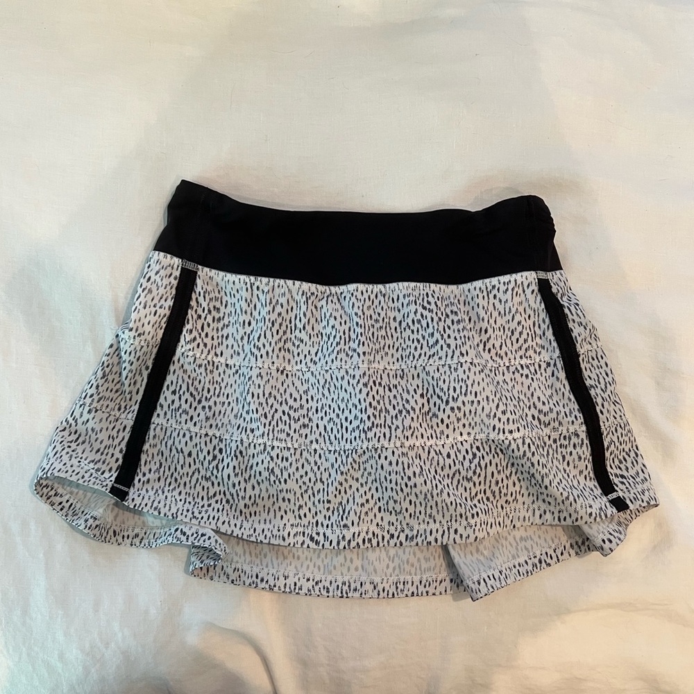 Lululemon Pace Rival Mid-Rise Skirt